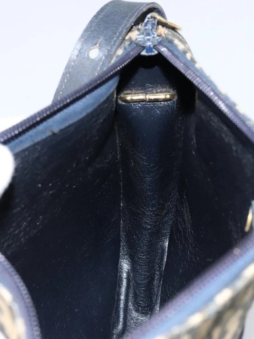 Christian Dior Trotter Canvas Shoulder Bag Navy Gold Auth 156002 - Picture 12 of 16